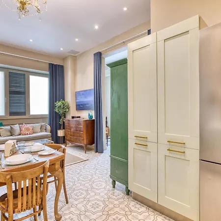 Ilithyia Boutique Maisonette * Sliema